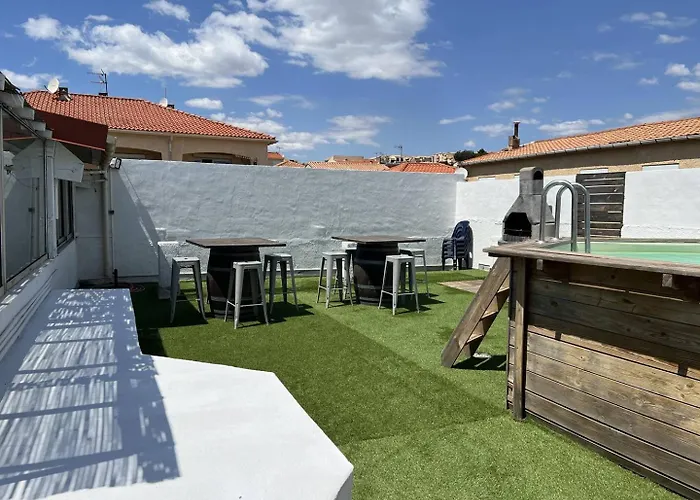 Grand Avec Terrasse Et Piscine Privee Saint-Pierre-la-Mer (Aude)